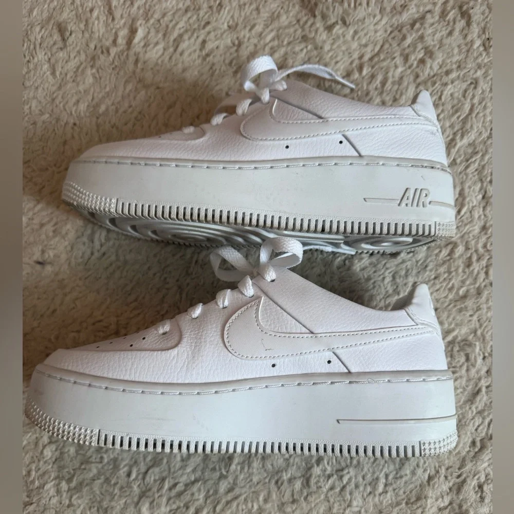 Nike Air Force 1 sneakers